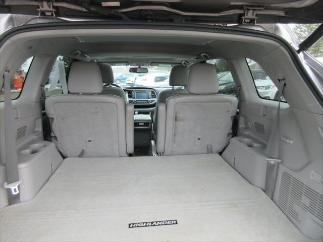 used 2016 Toyota Highlander car, priced at $15,500