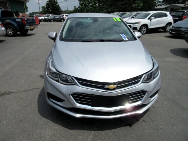 used 2018 Chevrolet Cruze car, priced at $8,995