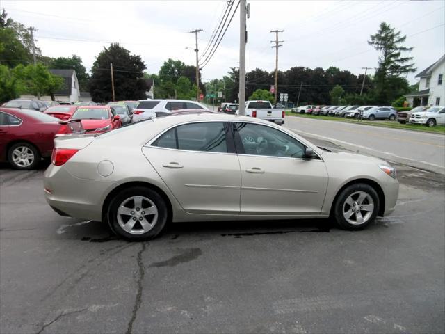 used 2015 Chevrolet Malibu car, priced at $7,995