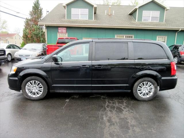 used 2015 Chrysler Town & Country car, priced at $9,600
