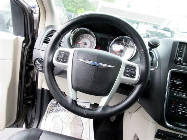 used 2015 Chrysler Town & Country car, priced at $9,600