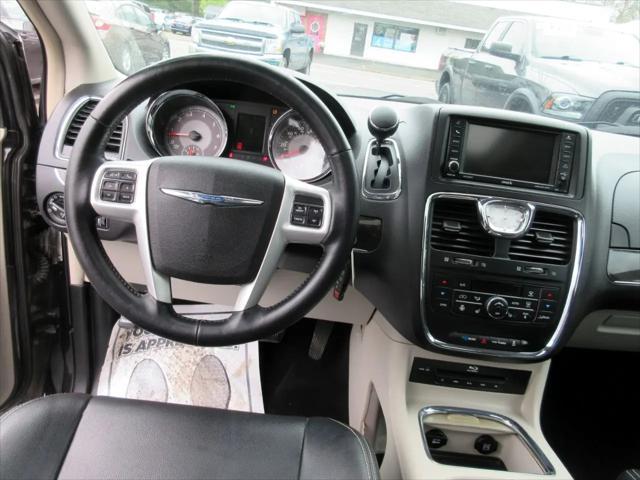 used 2015 Chrysler Town & Country car, priced at $9,600