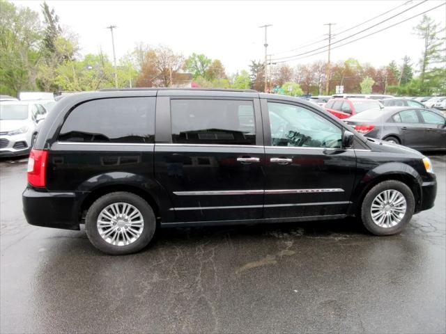 used 2015 Chrysler Town & Country car, priced at $9,600
