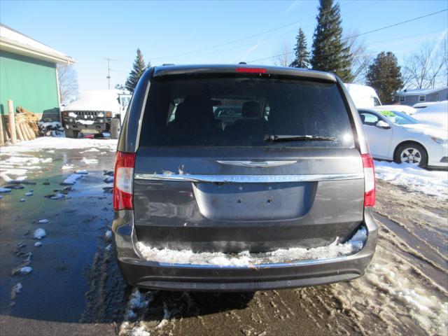 used 2015 Chrysler Town & Country car, priced at $10,300