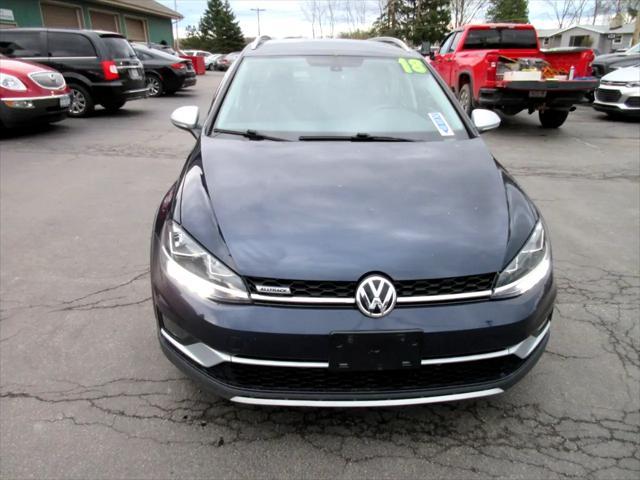 used 2018 Volkswagen Golf Alltrack car, priced at $11,500