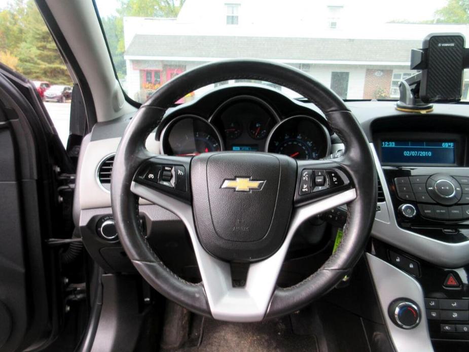 used 2013 Chevrolet Cruze car, priced at $7,995