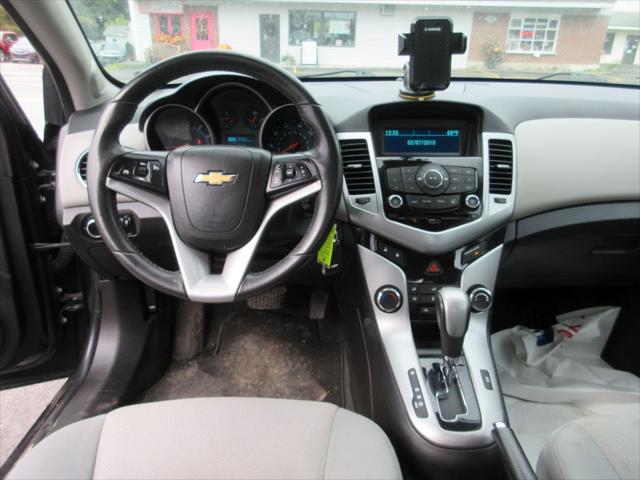 used 2013 Chevrolet Cruze car, priced at $7,995