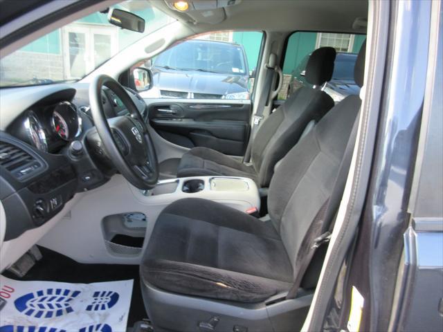 used 2014 Dodge Grand Caravan car, priced at $9,990