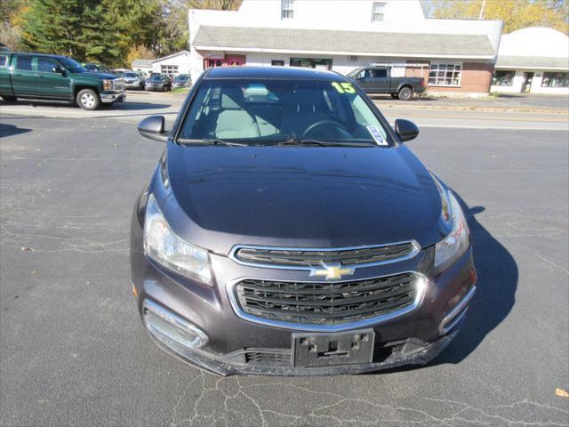 used 2015 Chevrolet Cruze car, priced at $6,995