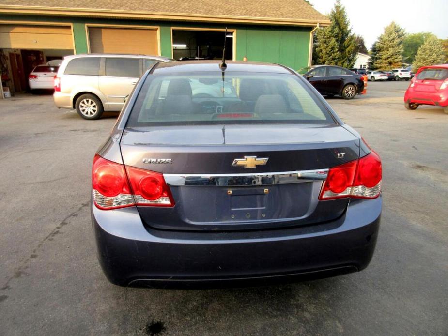 used 2013 Chevrolet Cruze car, priced at $5,995