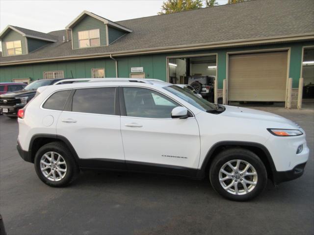 used 2017 Jeep Cherokee car, priced at $10,990