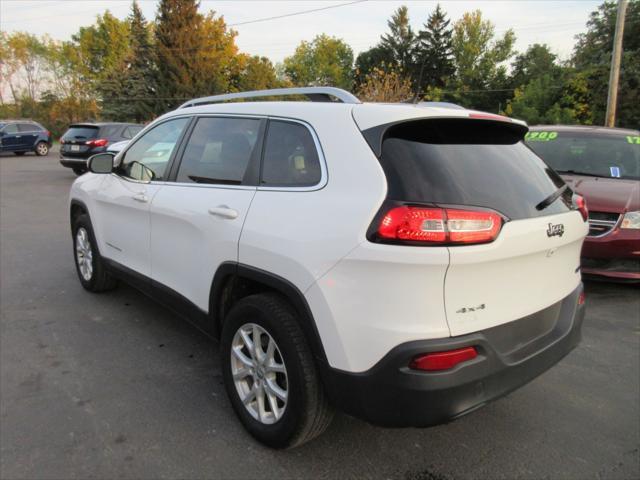 used 2017 Jeep Cherokee car, priced at $10,990