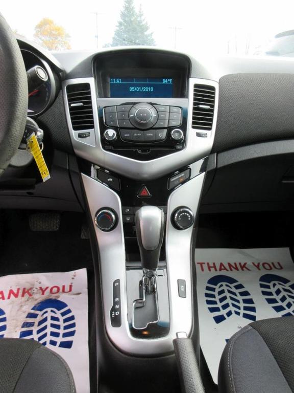 used 2015 Chevrolet Cruze car, priced at $5,995