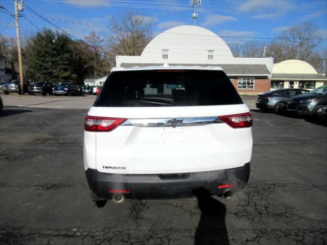 used 2020 Chevrolet Traverse car, priced at $15,995
