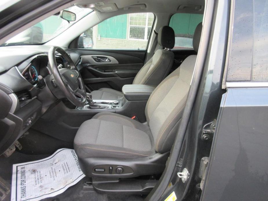 used 2021 Chevrolet Traverse car, priced at $23,900