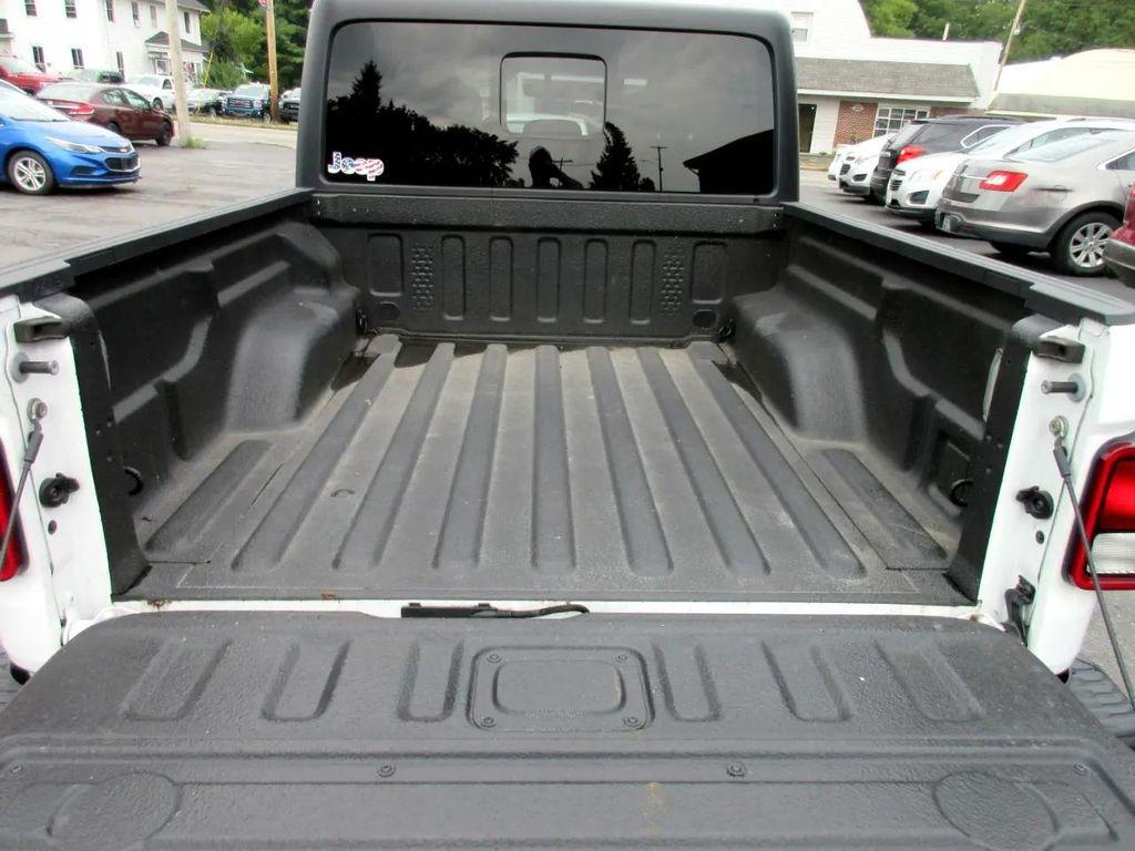 used 2021 Jeep Gladiator car, priced at $25,900