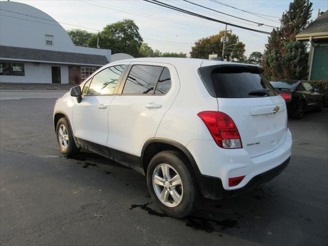 used 2022 Chevrolet Trax car, priced at $14,950