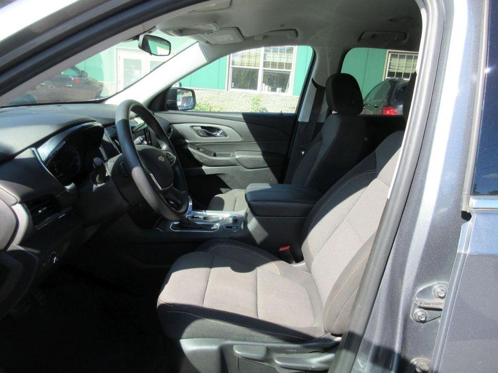 used 2020 Chevrolet Traverse car, priced at $17,500