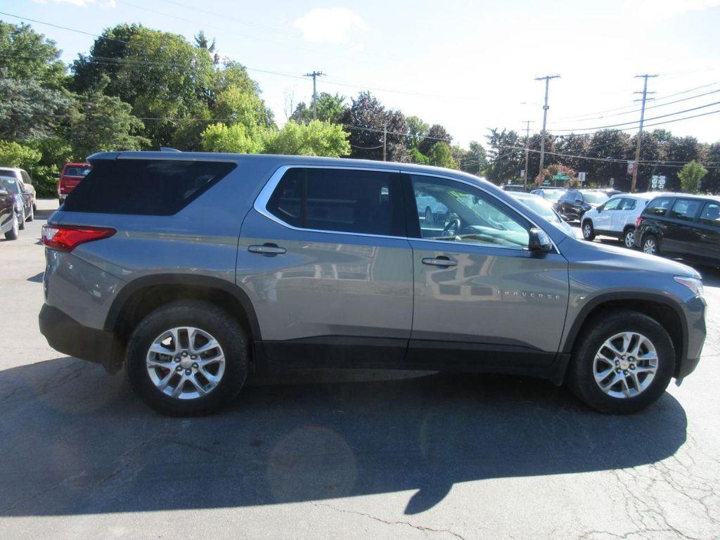 used 2020 Chevrolet Traverse car, priced at $17,500