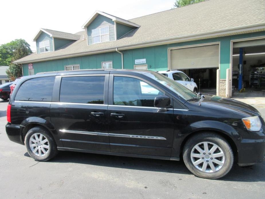 used 2013 Chrysler Town & Country car, priced at $7,950