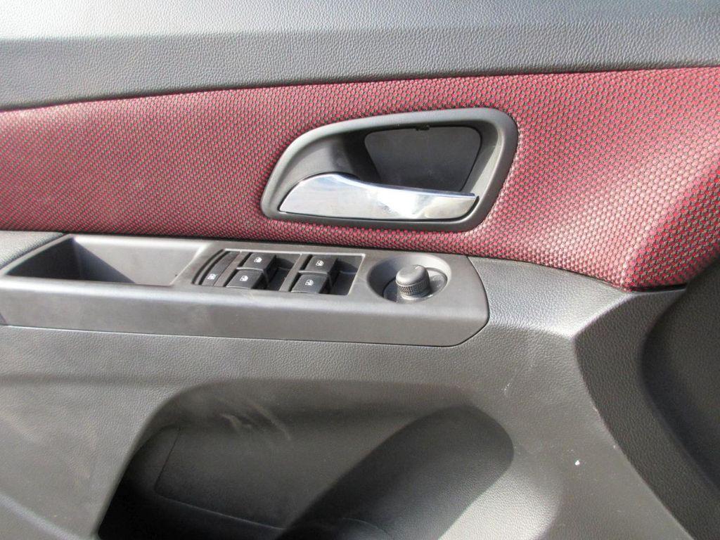 used 2014 Chevrolet Cruze car, priced at $7,995