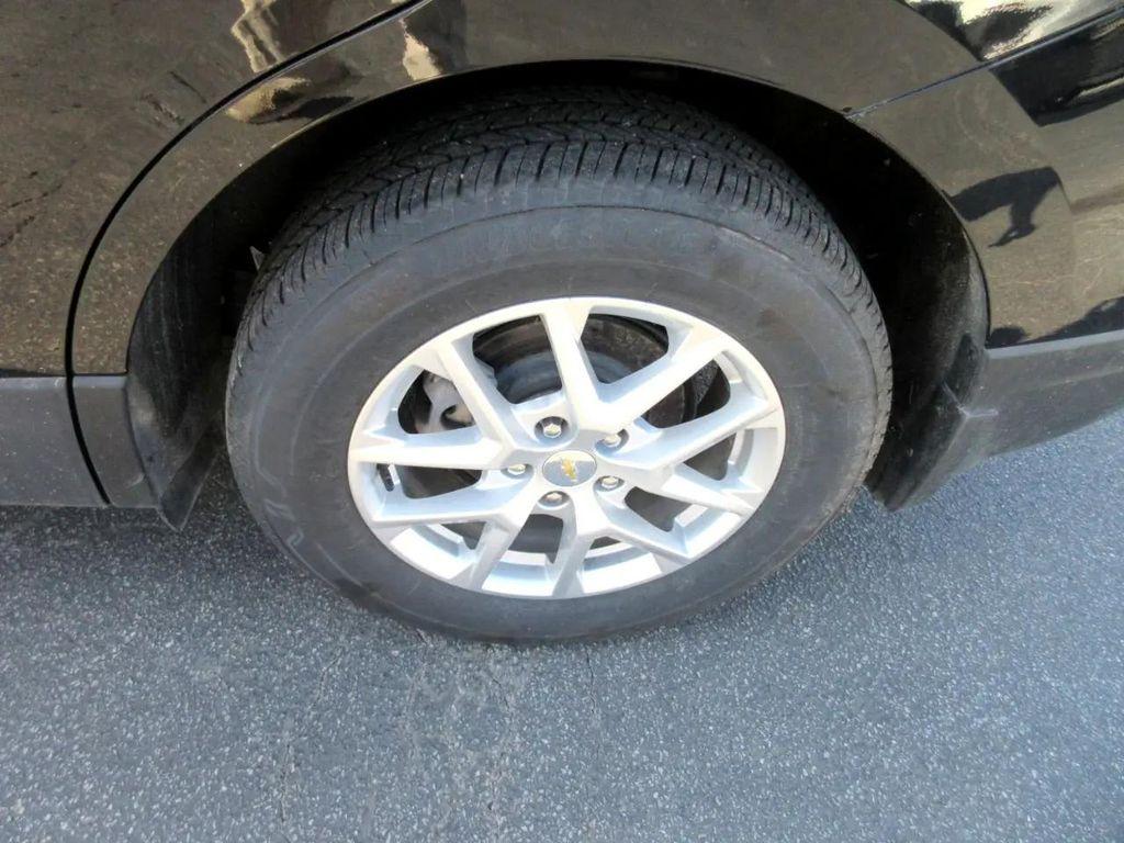 used 2024 Chevrolet Equinox car, priced at $18,995