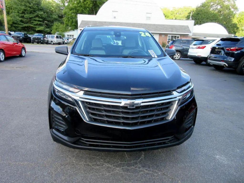 used 2024 Chevrolet Equinox car, priced at $18,995