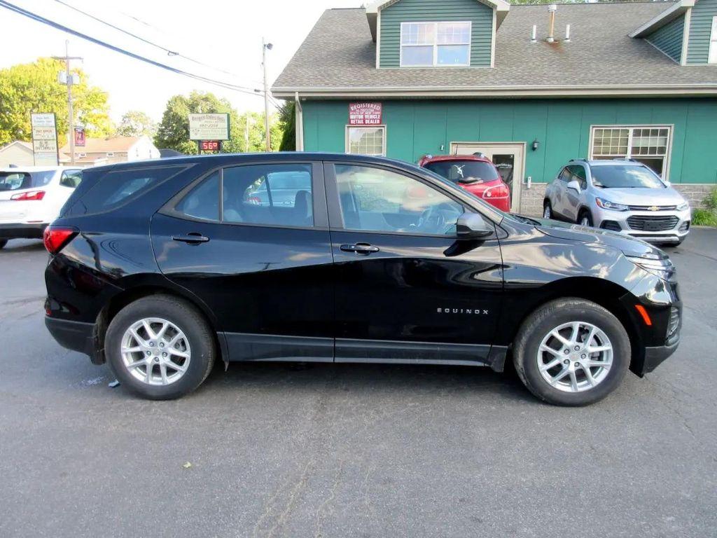 used 2024 Chevrolet Equinox car, priced at $18,995