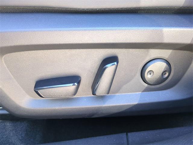 used 2024 Mitsubishi Outlander car, priced at $26,994