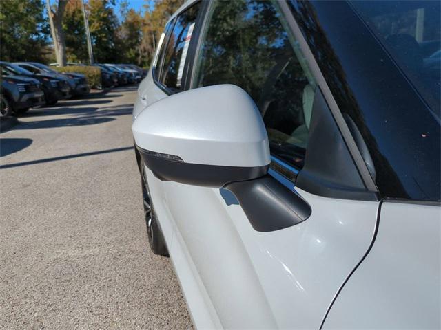 used 2024 Mitsubishi Outlander car, priced at $26,994