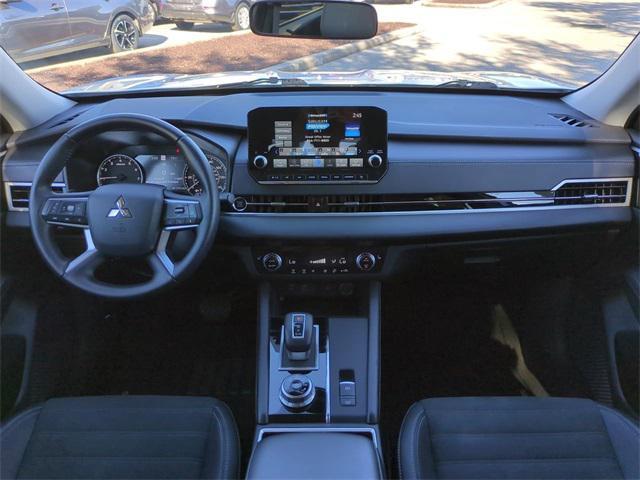 used 2024 Mitsubishi Outlander car, priced at $26,994