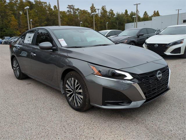 new 2025 Nissan Altima car, priced at $29,252
