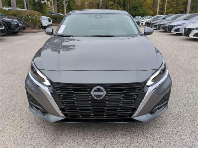 new 2025 Nissan Altima car, priced at $29,252