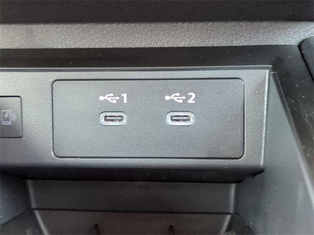 new 2025 Nissan Kicks car, priced at $24,103