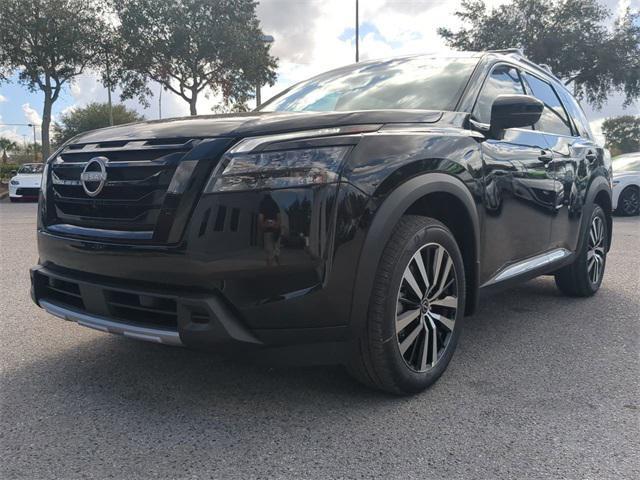 new 2025 Nissan Pathfinder car, priced at $51,772