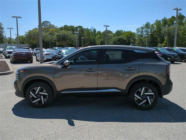 new 2025 Nissan Kicks car, priced at $24,952