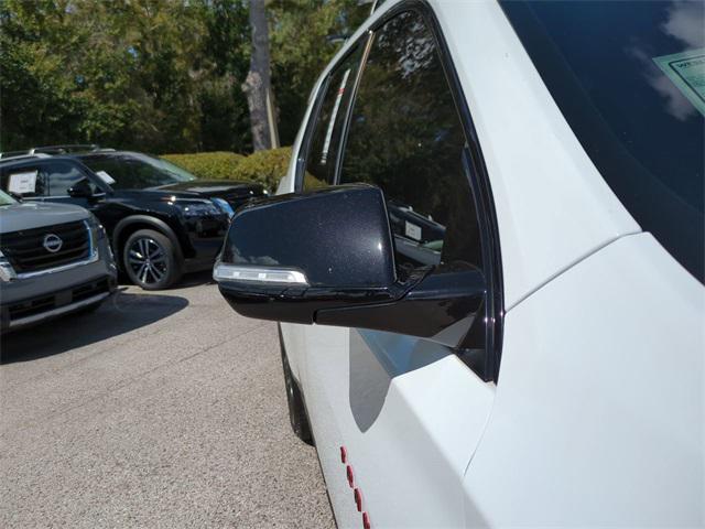 used 2020 Chevrolet Traverse car, priced at $28,444