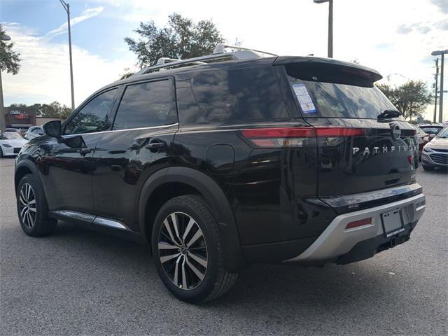 new 2025 Nissan Pathfinder car, priced at $52,605