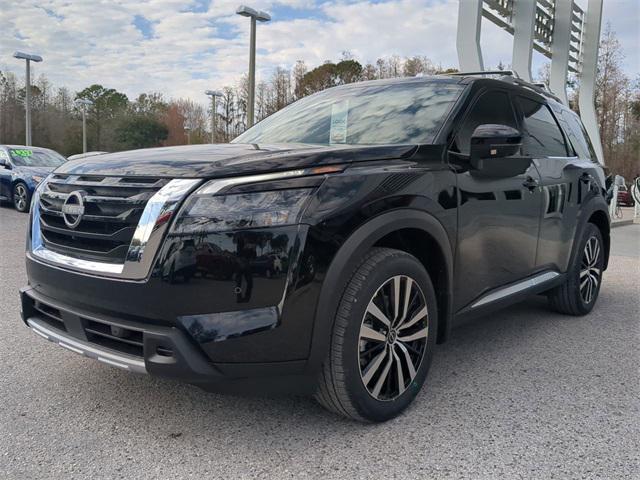 new 2025 Nissan Pathfinder car, priced at $52,605