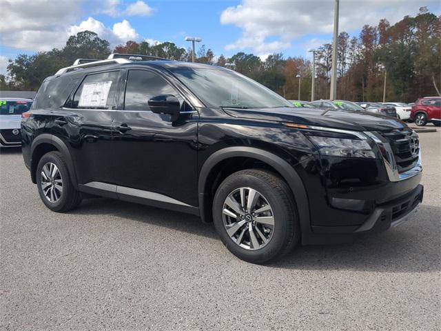 new 2025 Nissan Pathfinder car, priced at $43,021