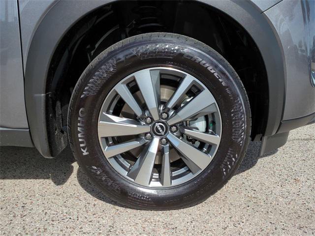 new 2025 Nissan Pathfinder car, priced at $35,880