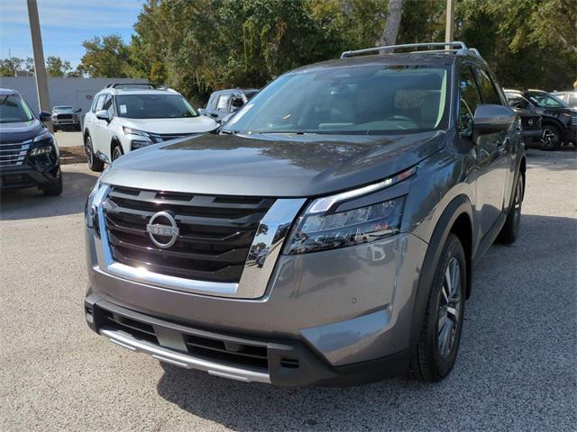 new 2025 Nissan Pathfinder car, priced at $35,880