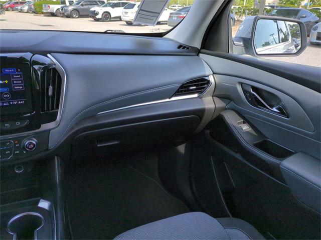 used 2021 Chevrolet Traverse car, priced at $23,982