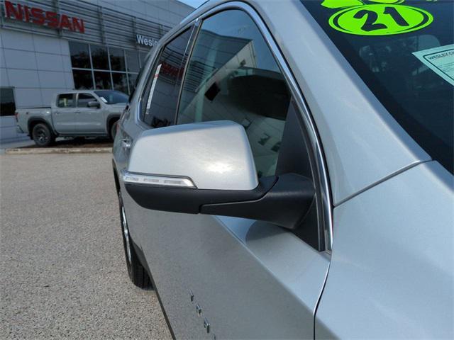 used 2021 Chevrolet Traverse car, priced at $23,982