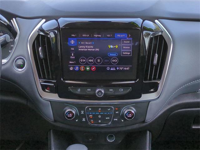 used 2021 Chevrolet Traverse car, priced at $23,982