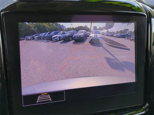 used 2021 Chevrolet Traverse car, priced at $23,982