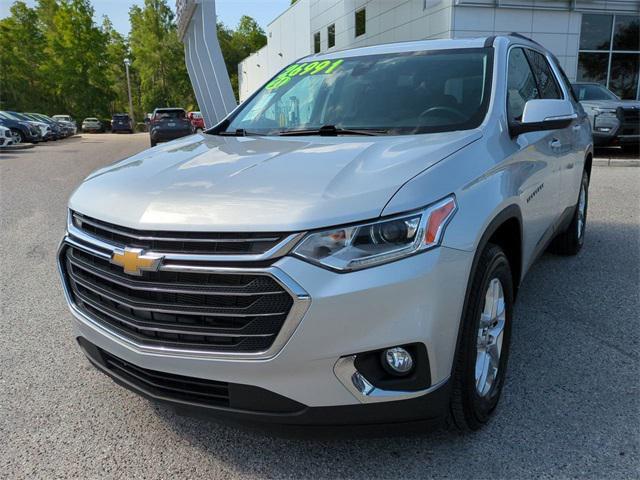 used 2021 Chevrolet Traverse car, priced at $23,982