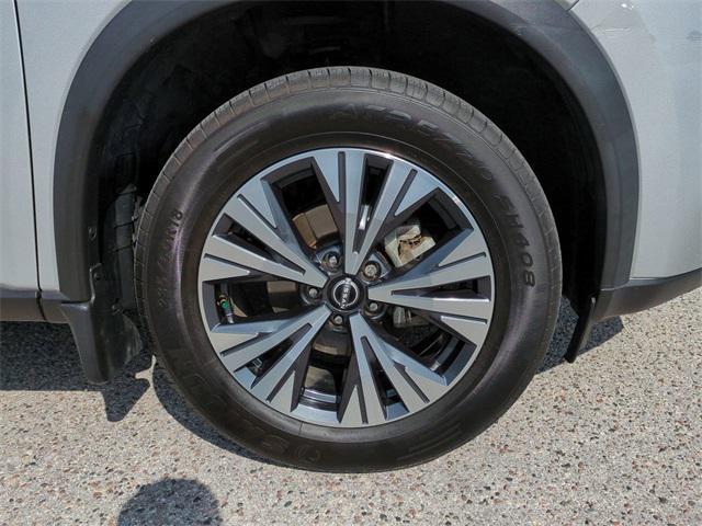 used 2022 Nissan Rogue car, priced at $18,892