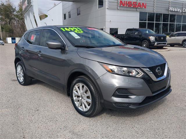 used 2020 Nissan Rogue Sport car, priced at $14,401