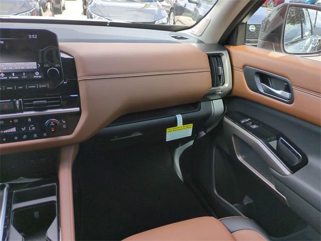 new 2025 Nissan Pathfinder car, priced at $47,165